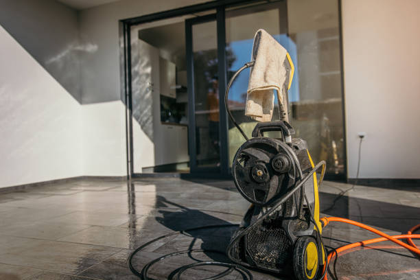 Best Pool Deck Cleaning in Madison, WI